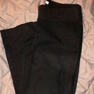 LOFT - Maternity Black Cropped Slacks